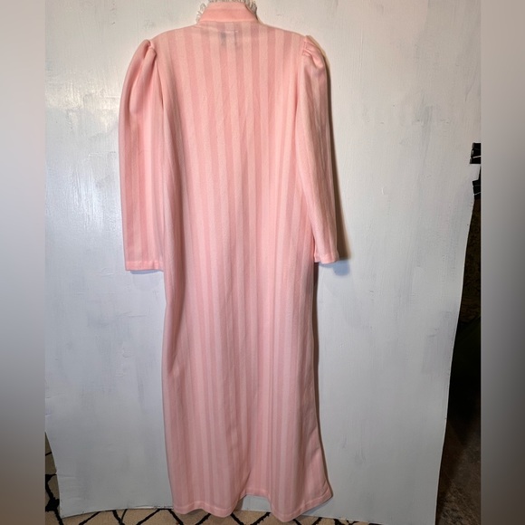 VINTAGE princess satin and lace zip up robe maxi nightgown pastel striped 80s‎ - Picture 10 of 15
